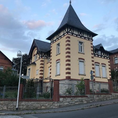 Schone Dachgeschosswohnung In Villa Mit Zentrumsnaher Lage Шляйц Екстер'єр фото