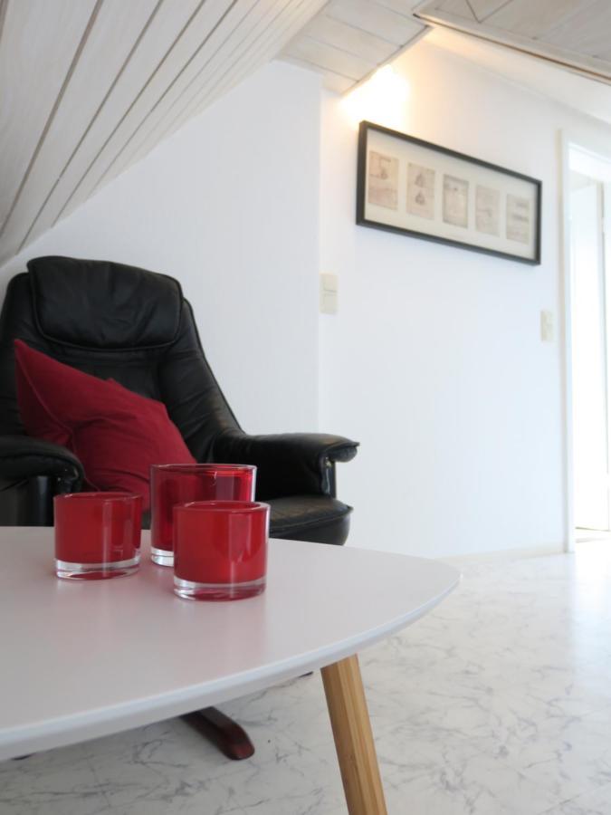 Schone Dachgeschosswohnung In Villa Mit Zentrumsnaher Lage Шляйц Екстер'єр фото